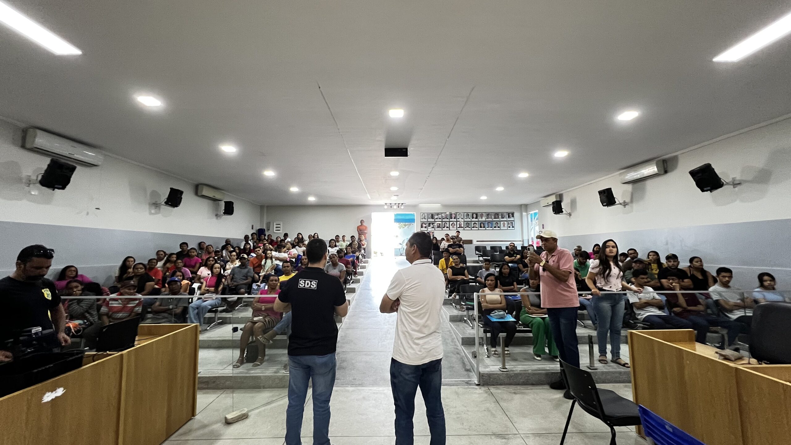 Câmara Municipal de Araripina sedia ação da Secretaria de Defesa Social na emissão de carteira de identidade