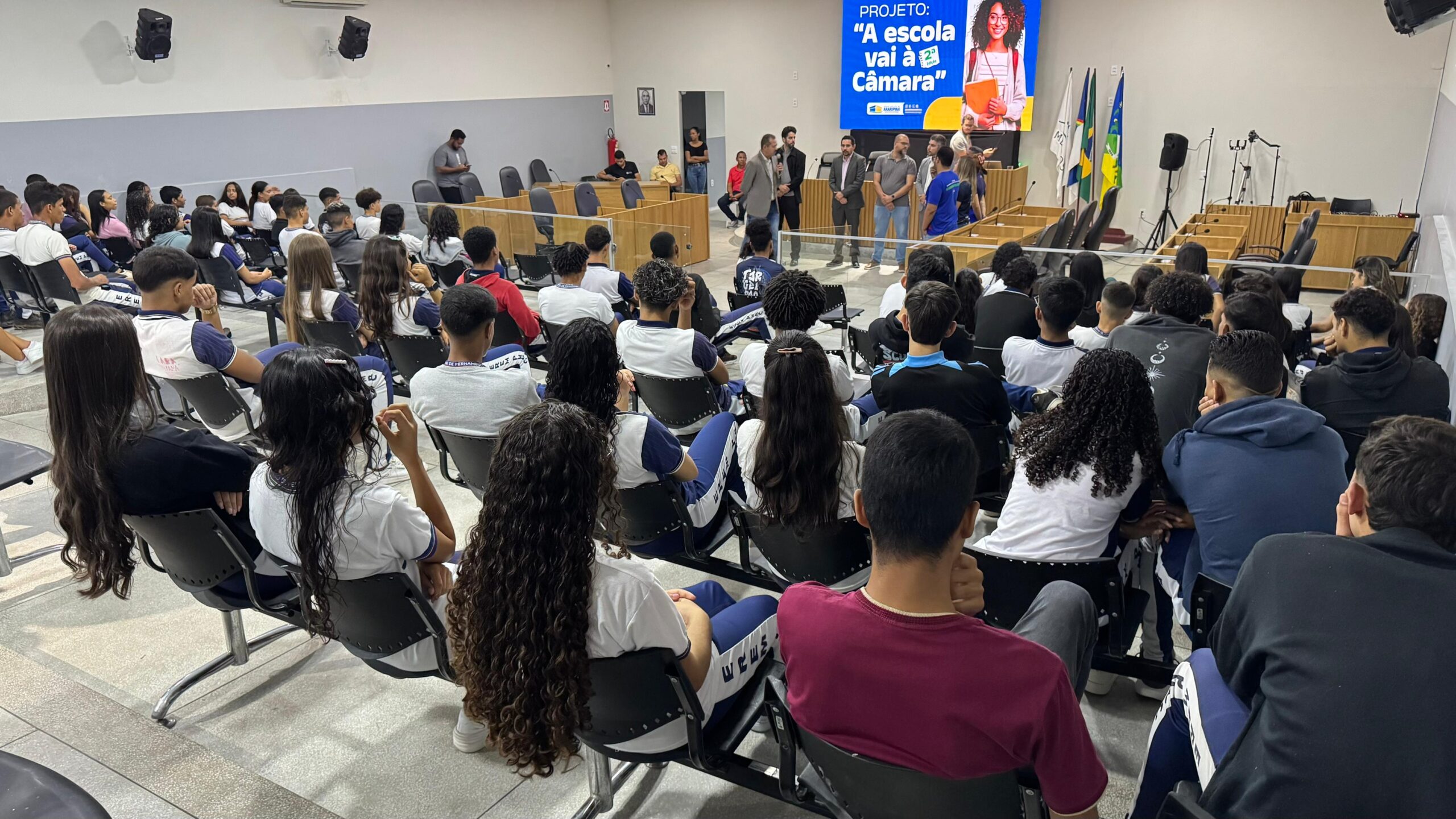 Legislativo Municipal de Araripina promove a 2ª edição do Projeto “A Escola vai à Câmara”