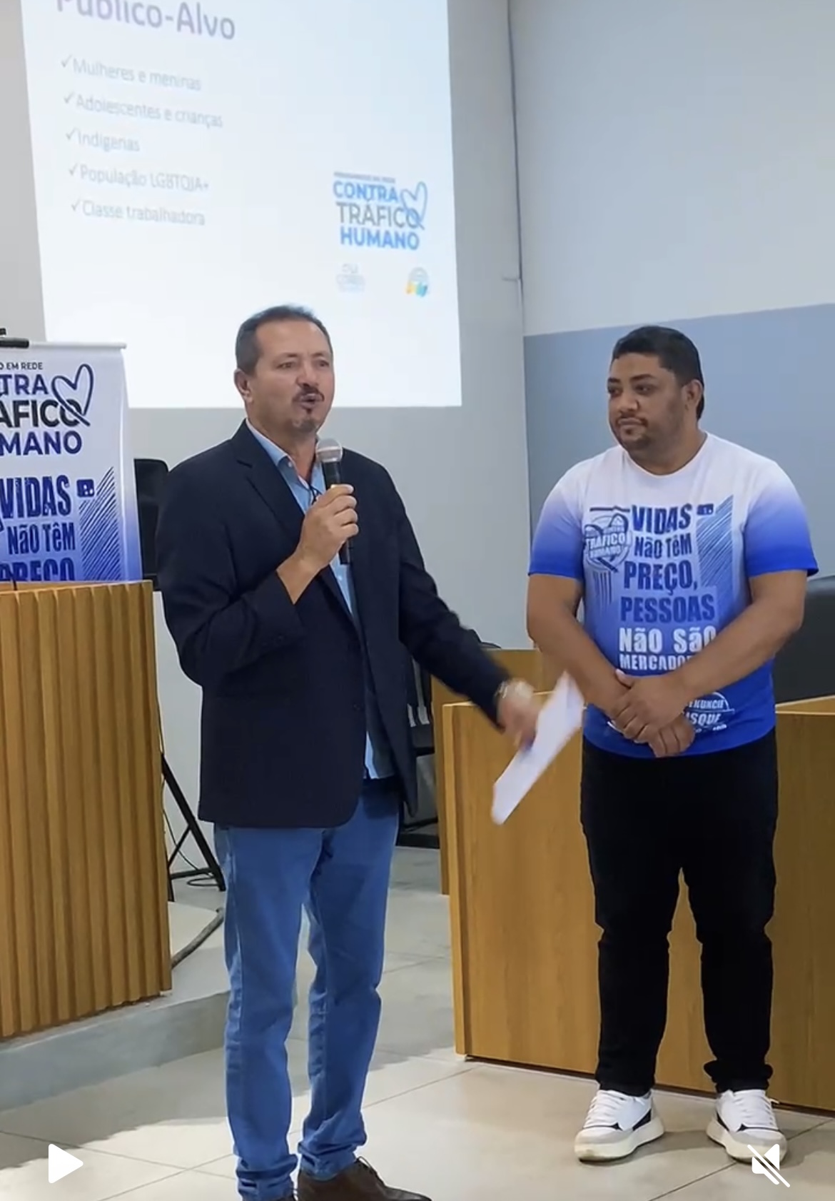 A Câmara recebeu a ONG @associacaovozesdosertao para uma importante ação de conscientização contra o tráfico humano